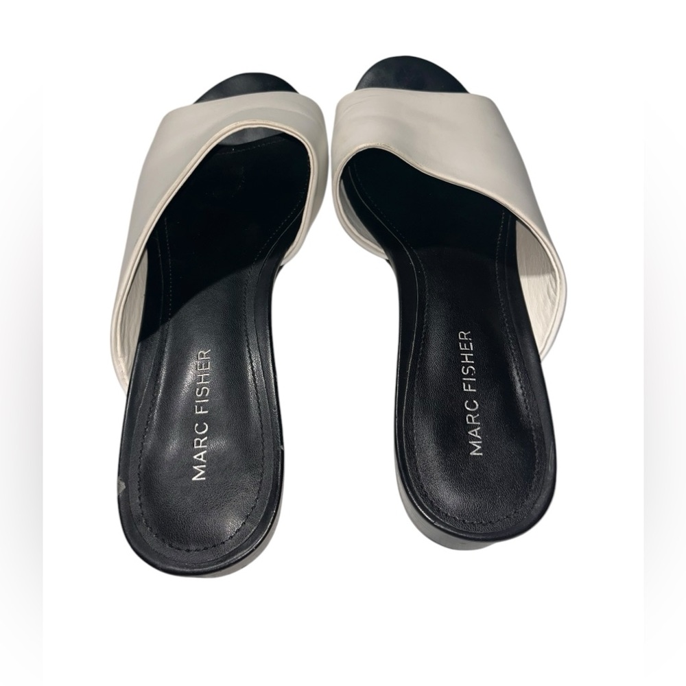 Marc Fisher Leather Heeled White Mules - Oditi Size 8.5 M - Picture 3 of 7